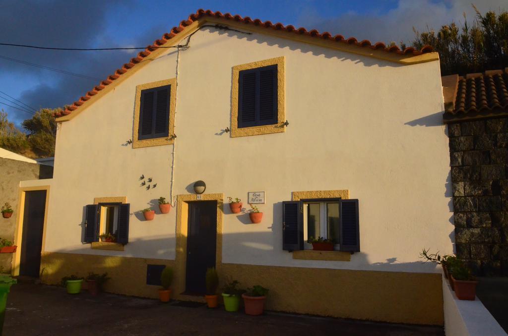 Join Our Relaxed House Near The Beach - Mosteiros Mosteiros  Camera foto